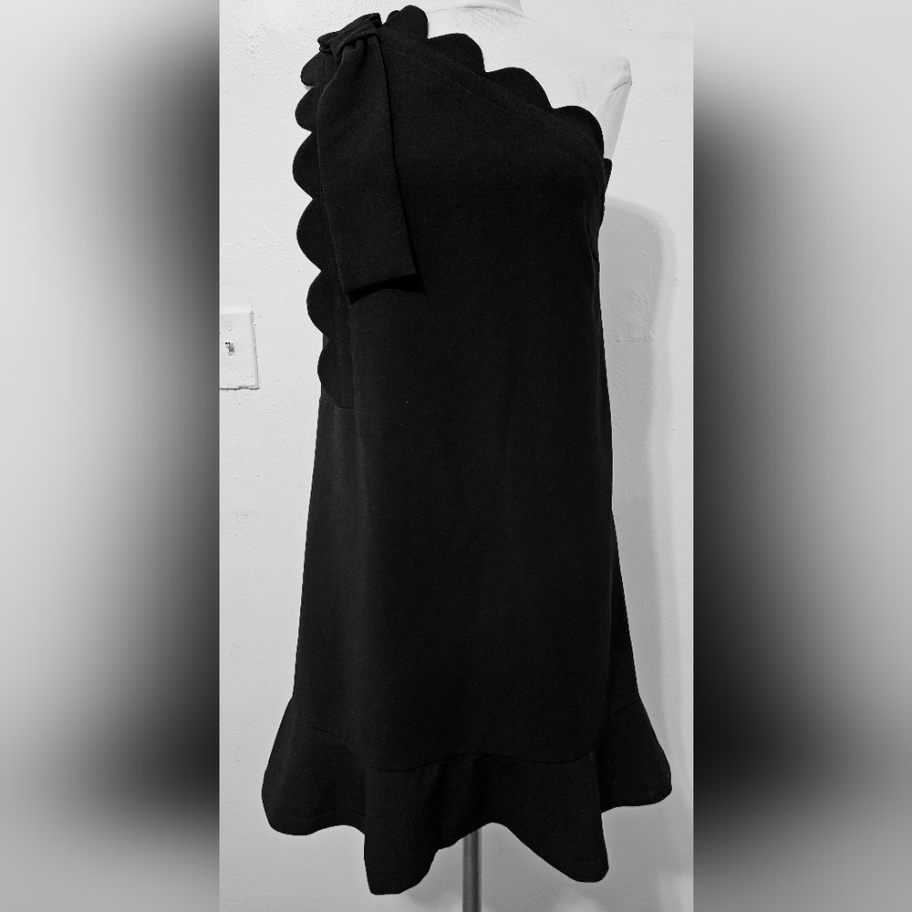 VICTORY BECKHAM Black One- Shoulder Dress